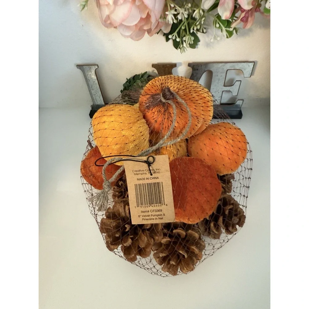 Fall 16 Pcs Velvet Pumpkin and Pinecones Net Bag Decoration Set Assort Sizes New